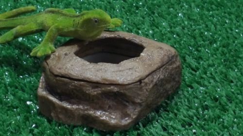 Comedouro De Larvas Pequeno Resina P Reptil Gecko Artexotics