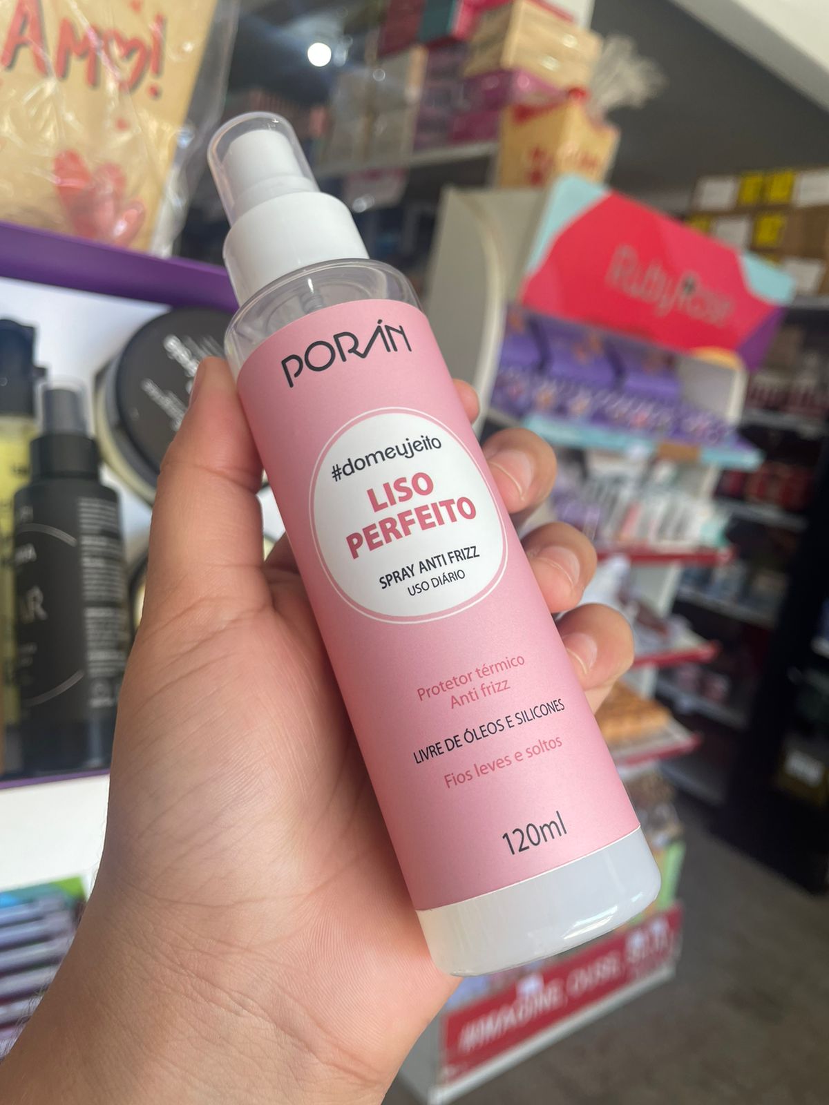 LISO PERFEITO SPRAY ANTI FRIZZ PORAN 120ML Distribuidora Dos