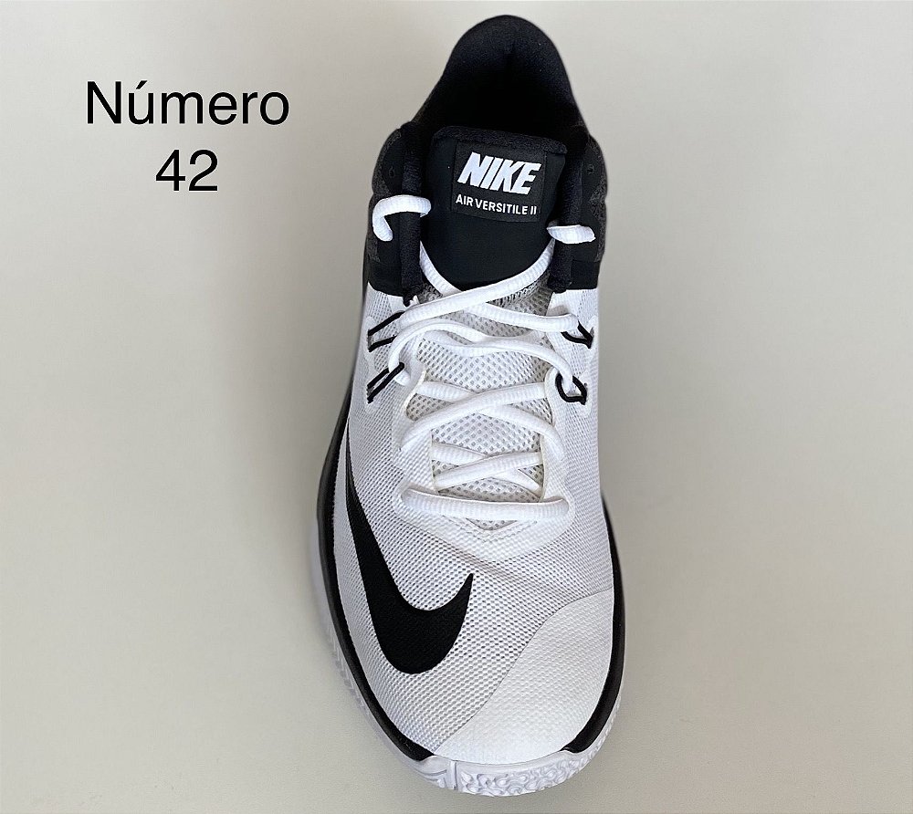 botinha fitness nike