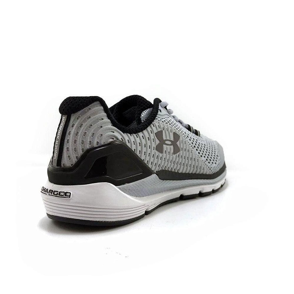 tenis under armour odyssey