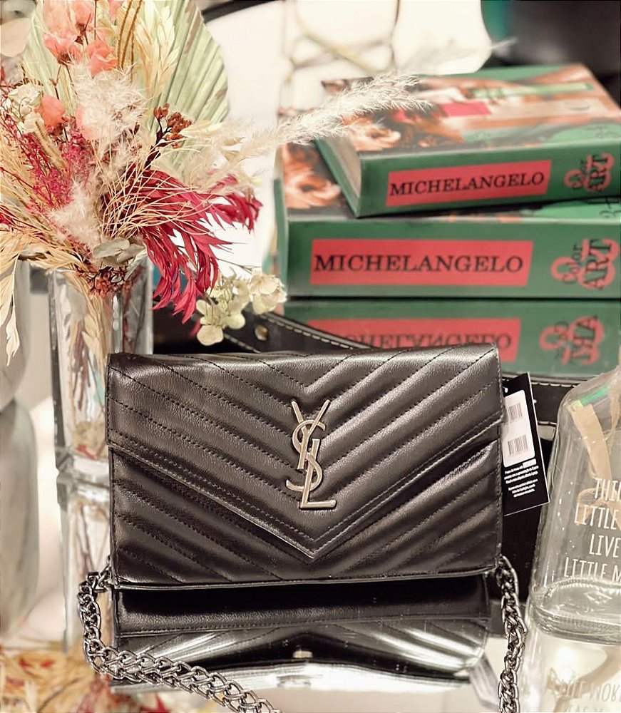 ysl caviar bolsa