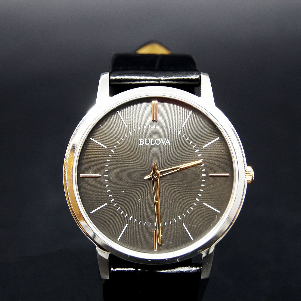 bulova relogio de mesa