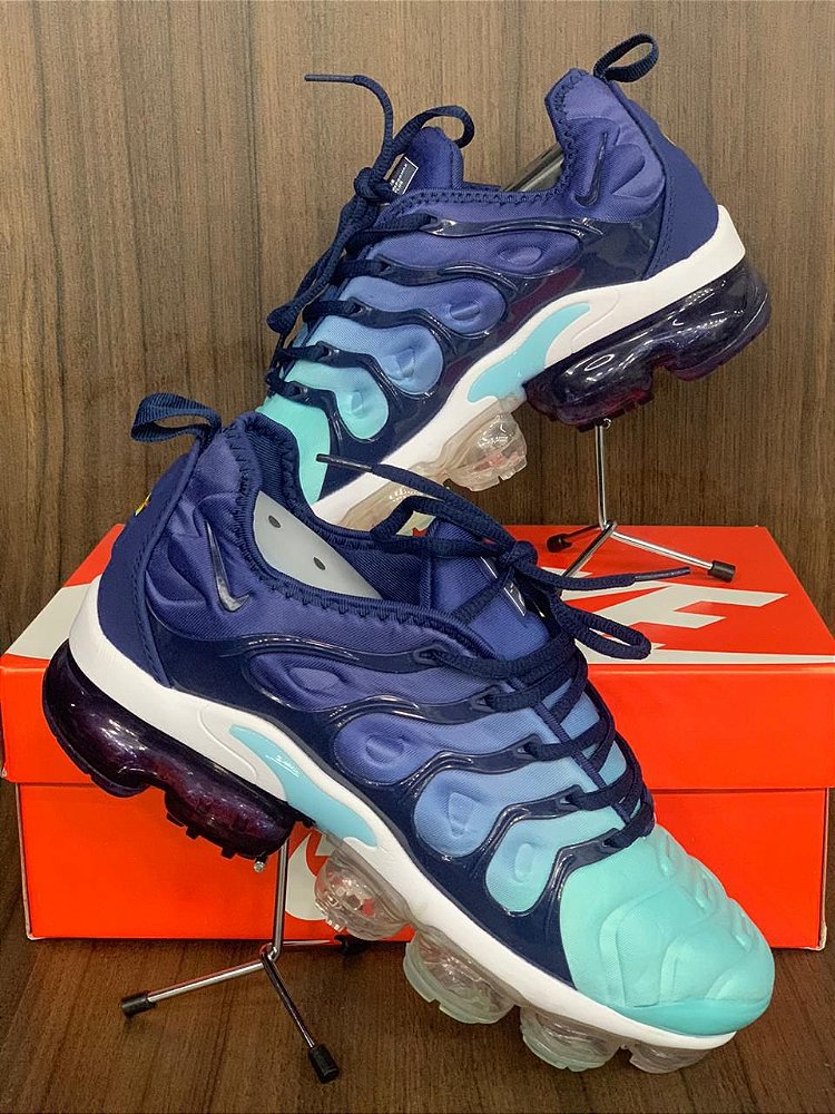 vapormax plus degrade