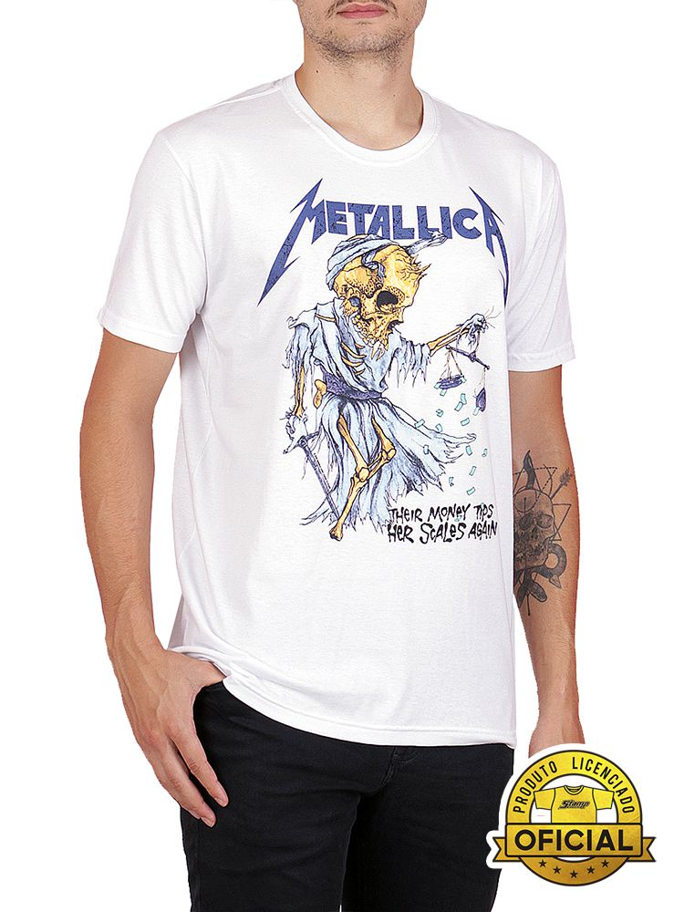camiseta branca metallica