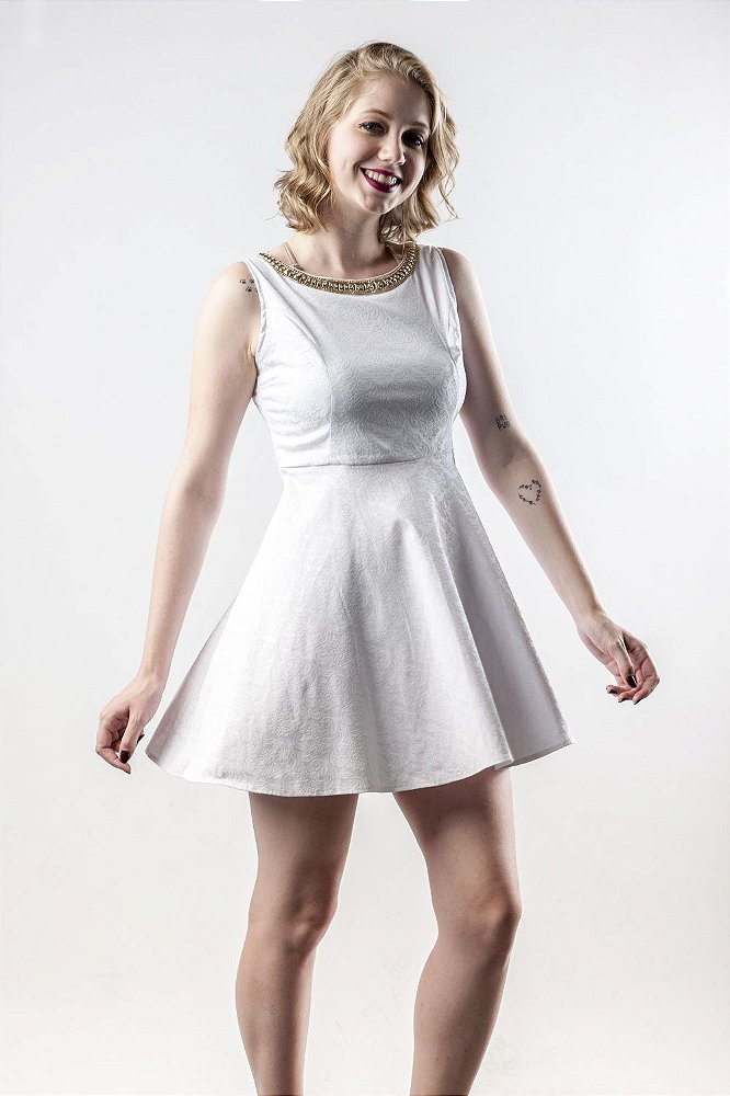 vestido de brocado branco