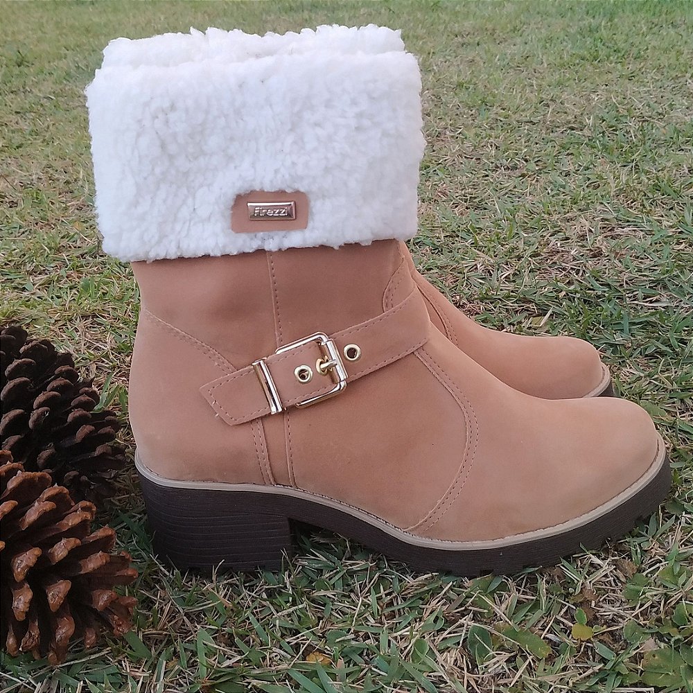 Coturno - Bota - Firezzi - Forrada com lã - Hola