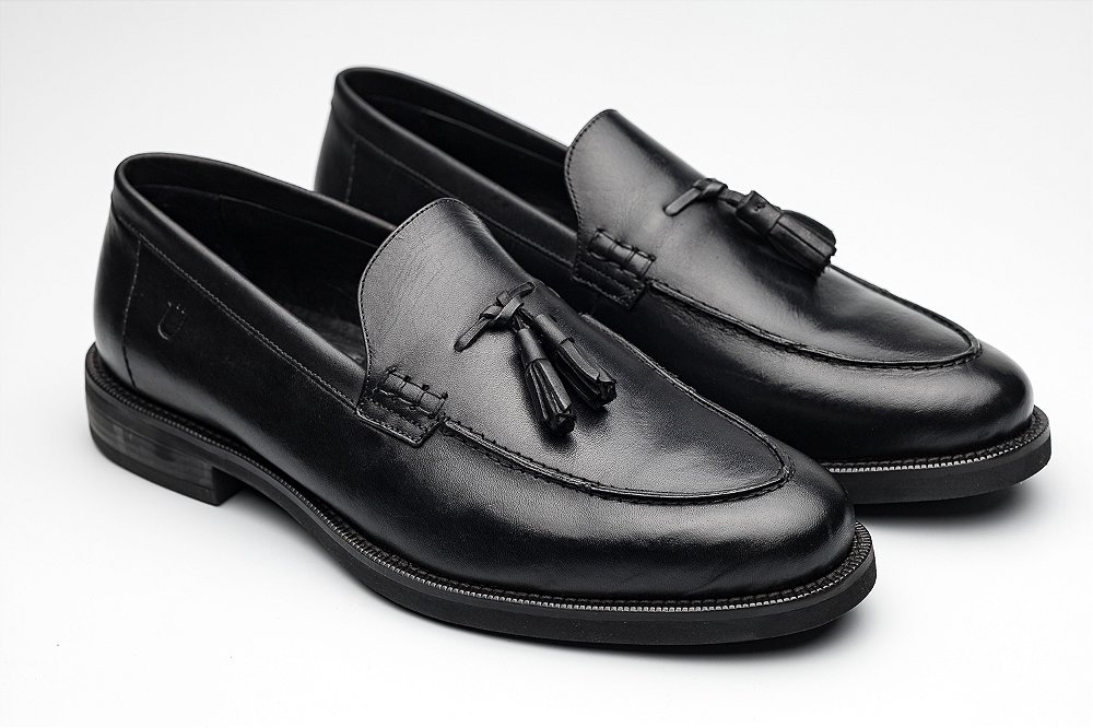 Tassel Loafer Dallas Couro Preto - Arm&Für Alfaiataria