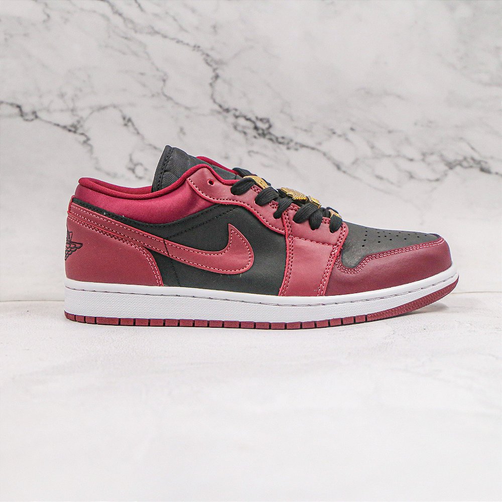 TÃªnis Nike Air Jordan 1 Low Dark Beetroot Black (W) PK - ENCOMENDA - Rabello Store - TÃªnis 