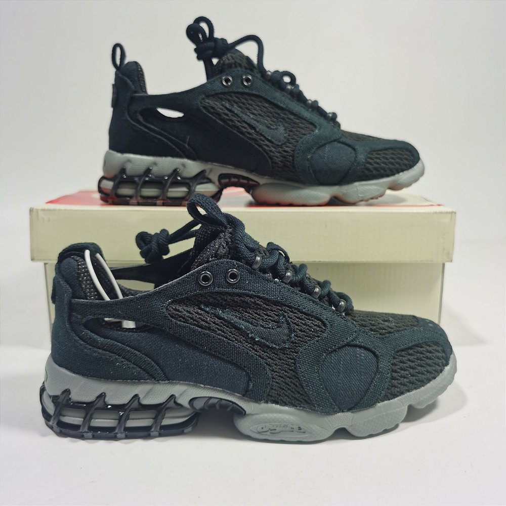 nike spiridon cage 2 black