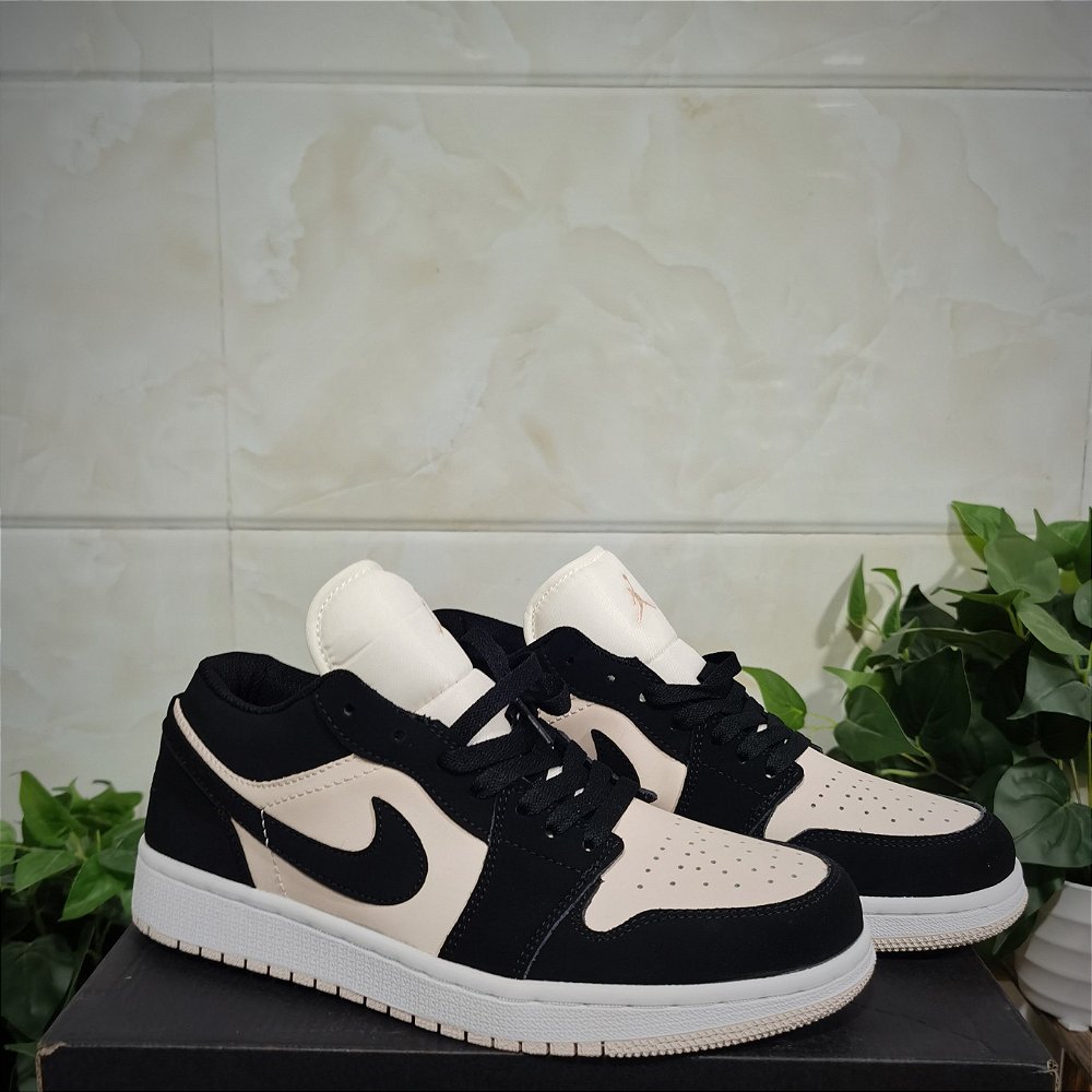 TÃªnis Nike Air Jordan 1 Retro Low 'Guava Ice' PK - ENCOMENDA - Rabello Store - TÃªnis, VestuÃ¡rios 