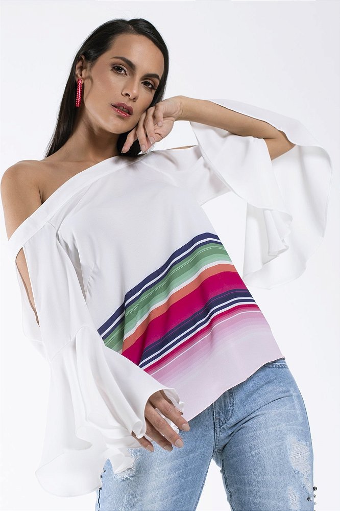 blusa flare estampada