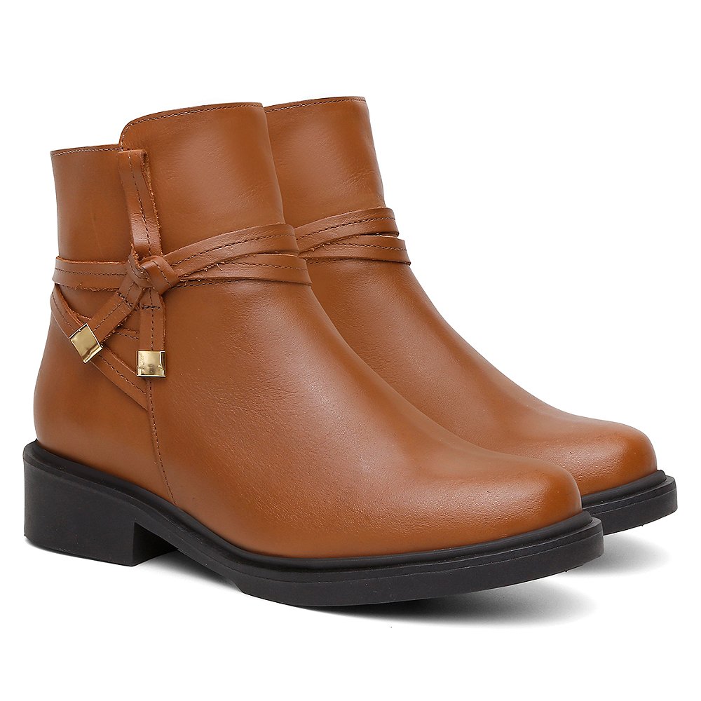 Bota Feminina Cano Curto, Salto Baixo, Conforto Caramelo