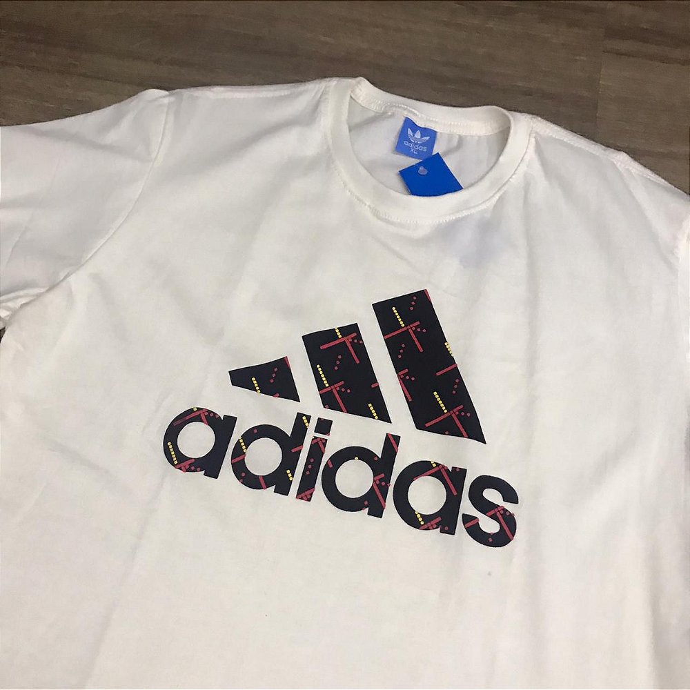 t shirt adidas branca