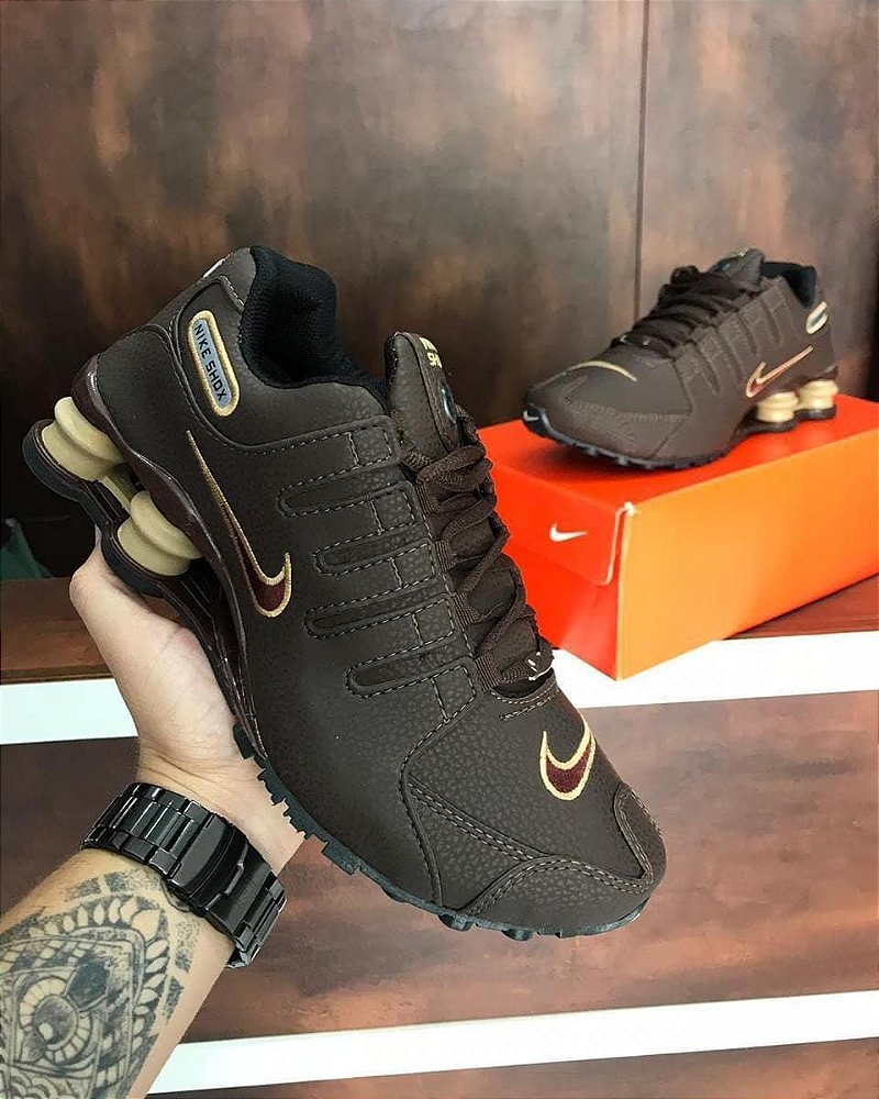 nike shox nz marrom