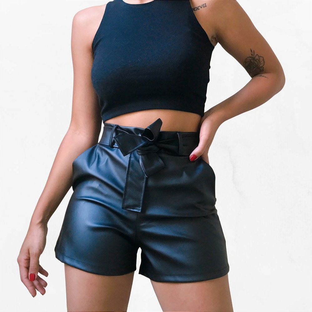 short couro cintura alta