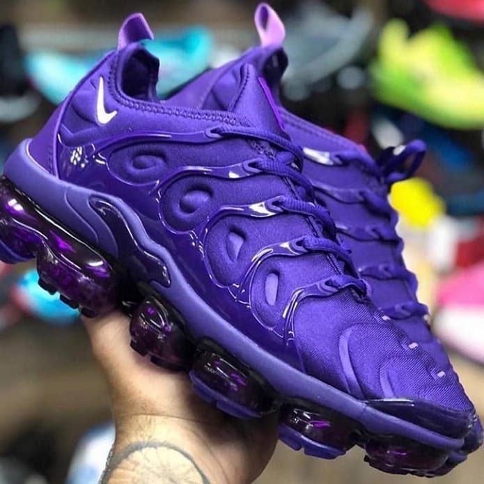 tênis nike vapormax roxo