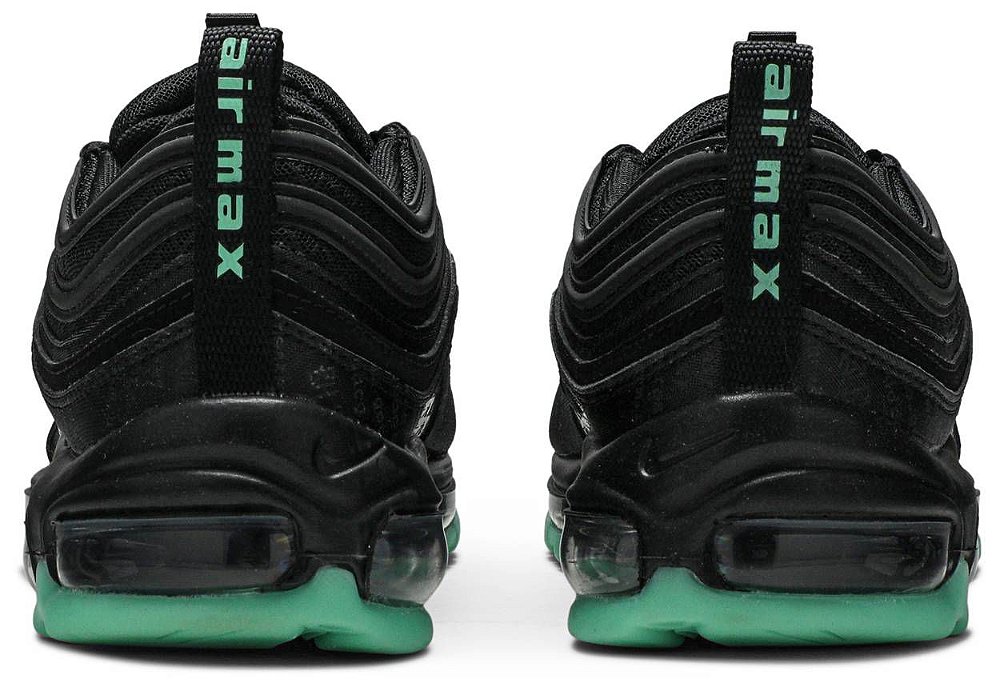 air max 97 matrix on feet