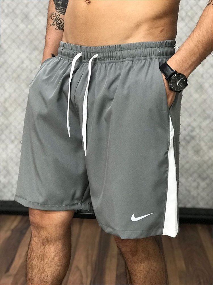 bermuda elastano nike
