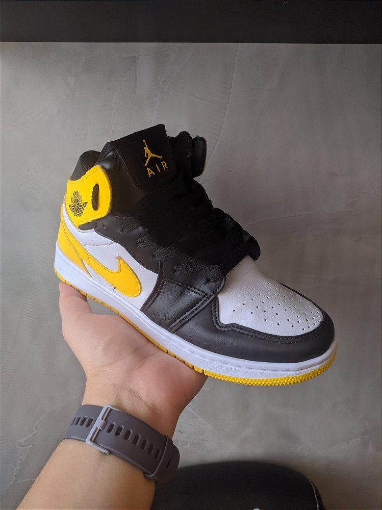 air jordan amarelo