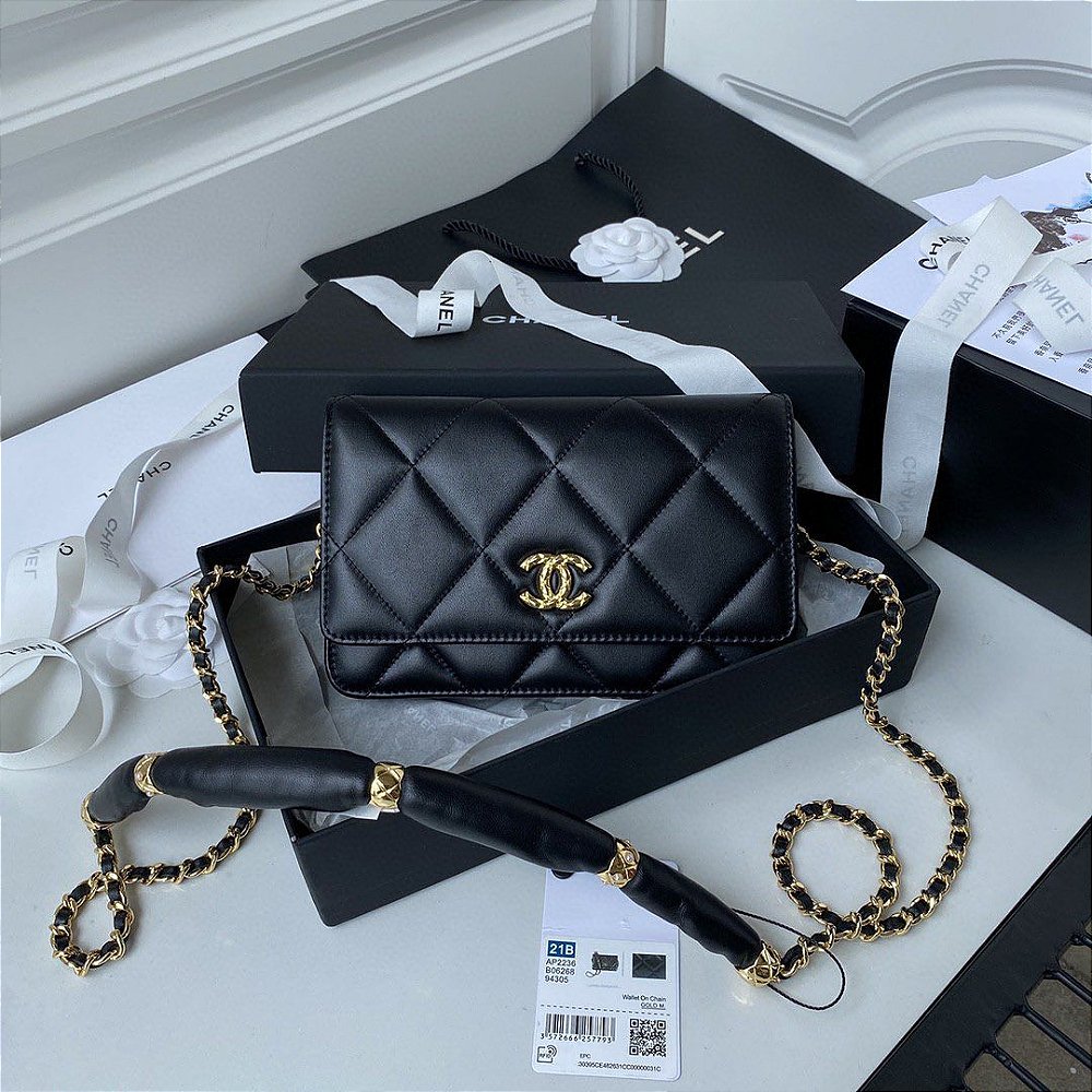 shiny sling bolsa