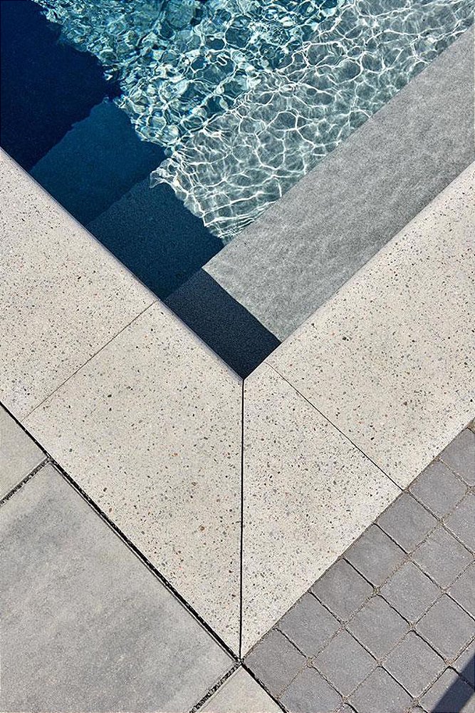 Borda de Piscina Reta Boleada 50×30 - Gênesis Bordas de Piscinas, Pisos ...