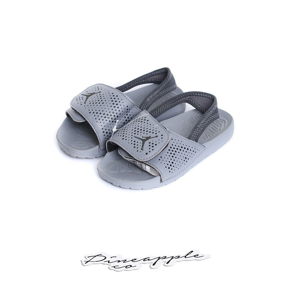 Chinelo jordan infantil Outlet