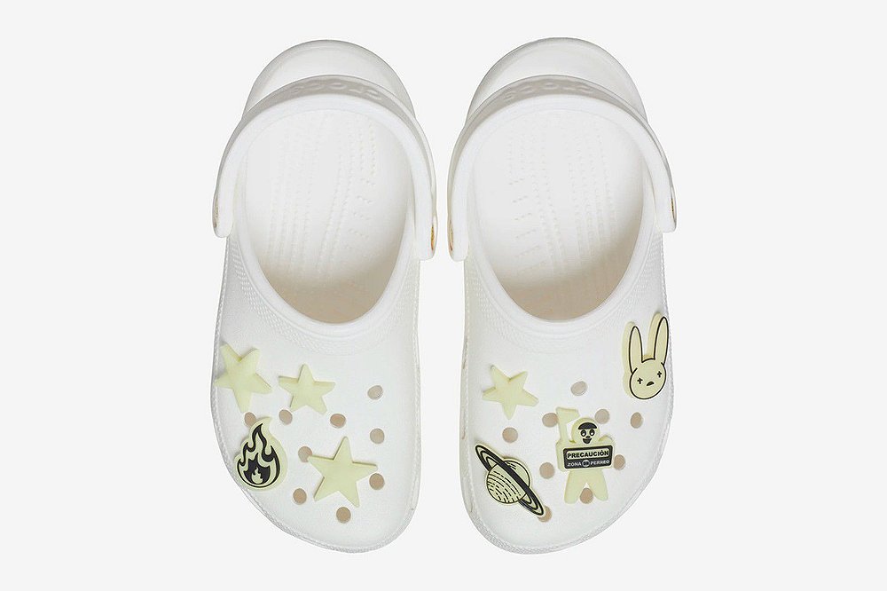 CROCS x BAD BUNNY Chinelo Classic Clog "Glow In The Dark" NOVO