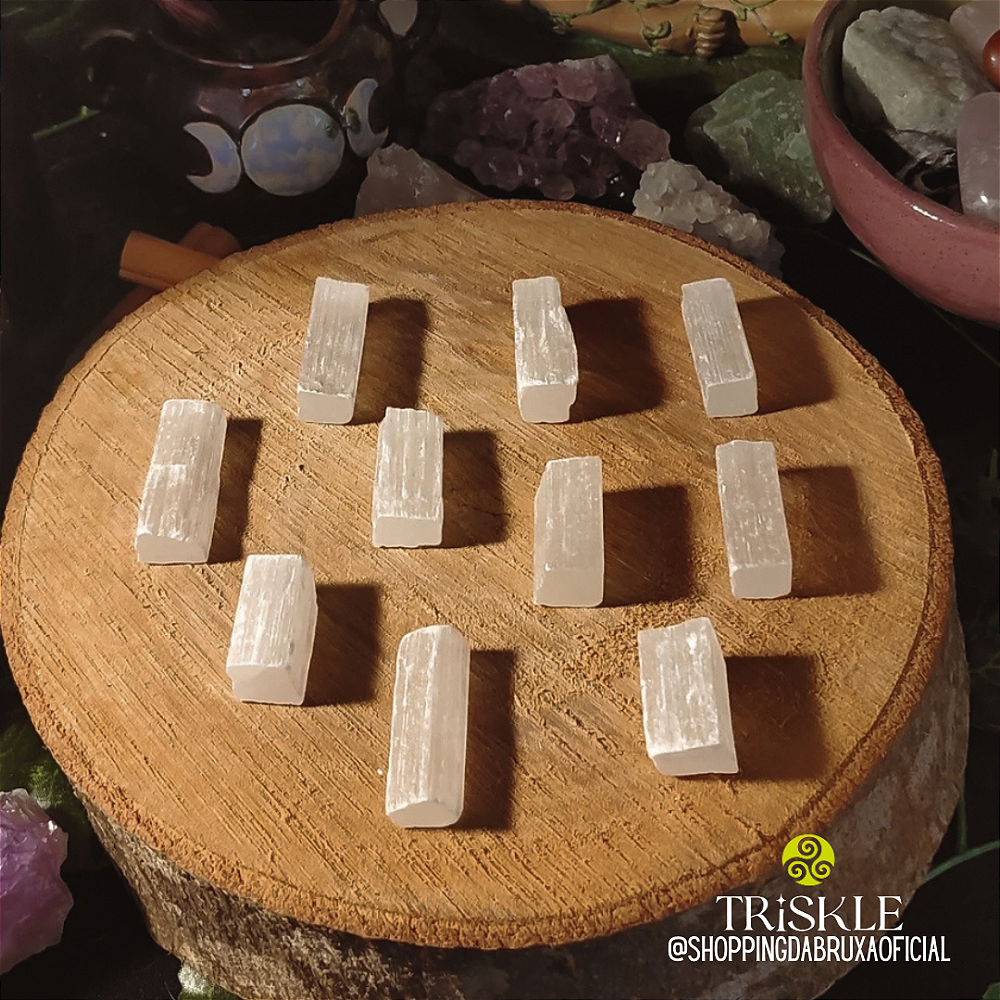 Pedra Selenita Bruta; Limpeza Energética - TRISKLE O SHOPPING DA BRUXA