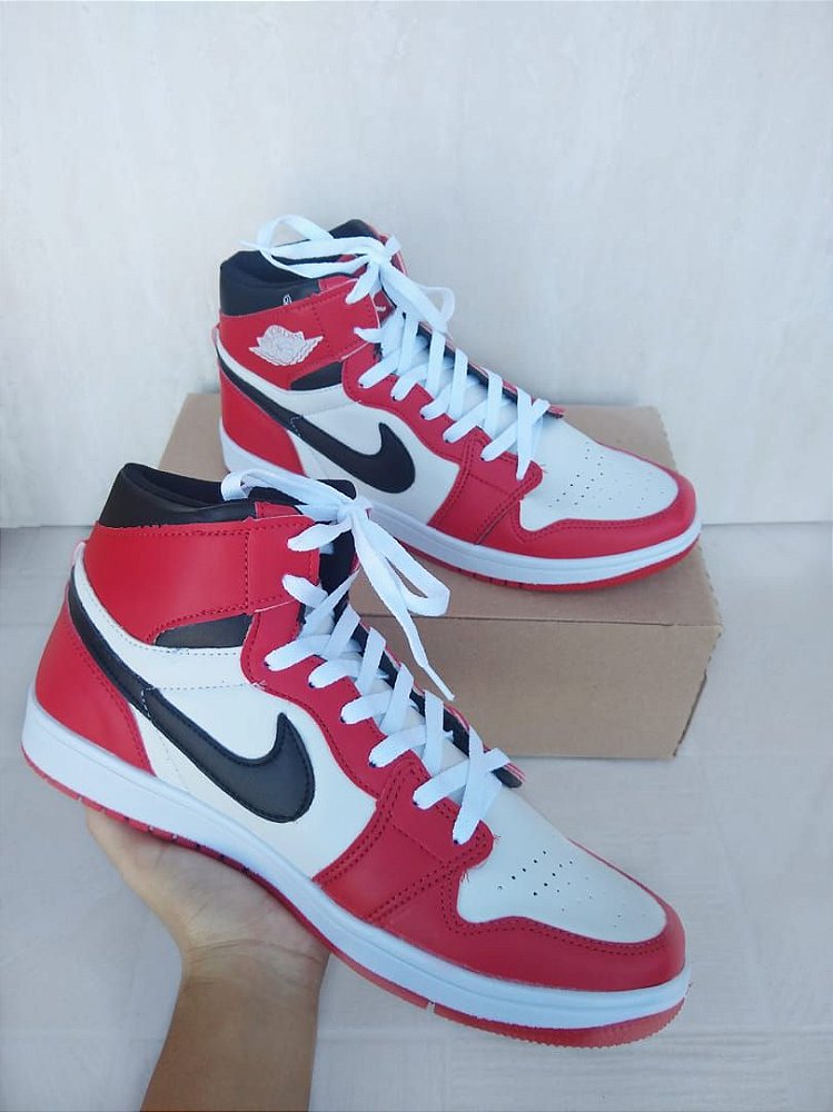 jordan azul com vermelho