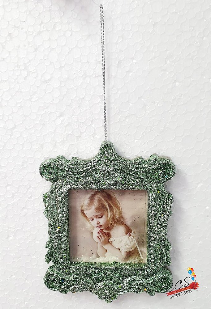 Enfeite de Pendurar Porta Retrato Verde Claro com Glitter 10x7cm - Ref 1519417 - Cromus Natal - CCS Decorações Enfeite de Pendurar Porta Retrato Verde Claro com Glitter 10x7cm - Ref 1519417 - Cromus Natal - CCS Decorações