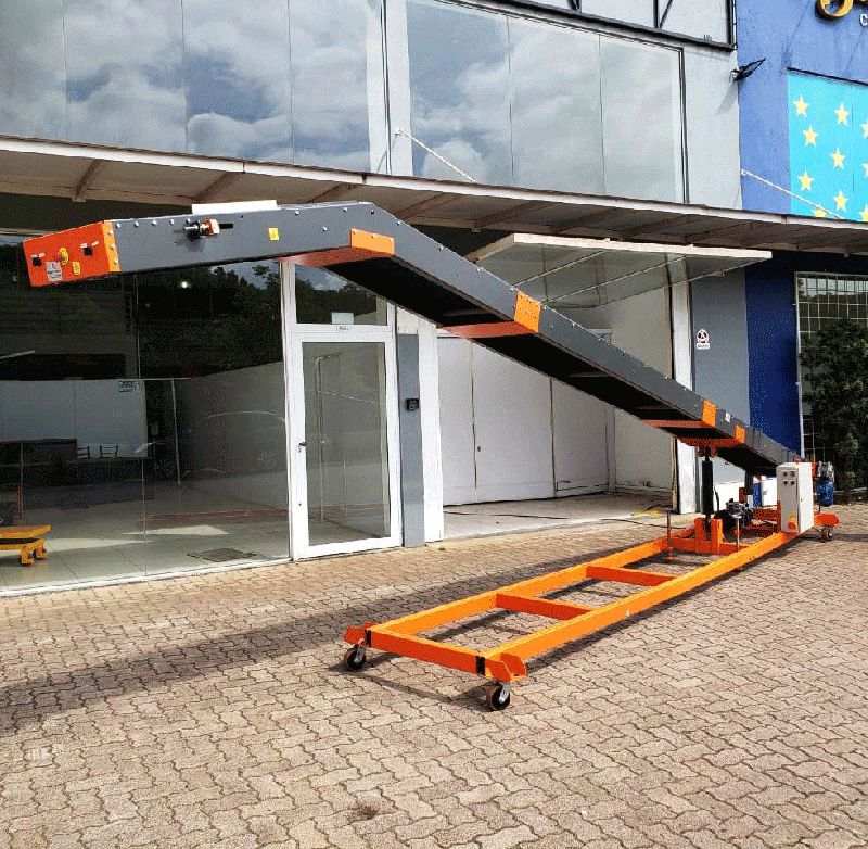 Esteira Transportadora elevatória para carga e descarga de caminhões