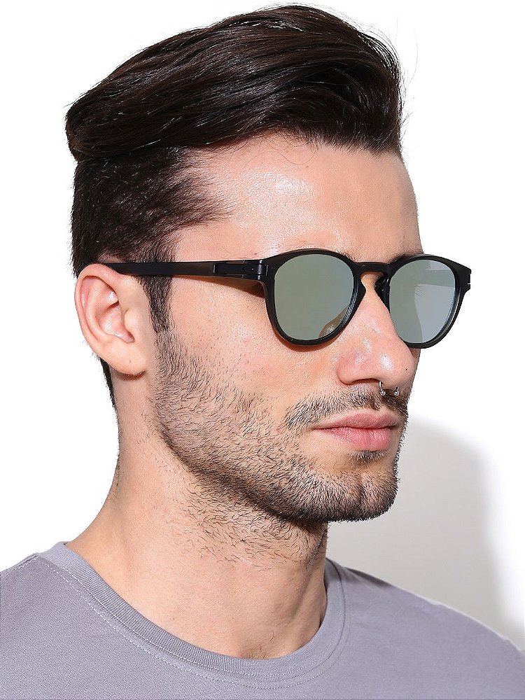 Oakley Latch Squared >> Óculos de Sol Oakley Round Espelhado Prata Latch Squared Lançamento Masculino e Feminino ... Oakley Latch Squared >> Óculos de Sol Oakley Round Espelhado Prata Latch Squared Lançamento Masculino e Feminino ...