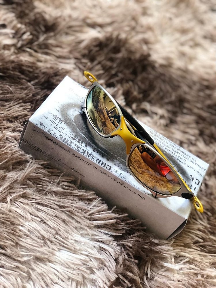 Óculos Oakley Juliet 24k Dourada Frete Grátis - Outlet Magrinho - Os  Melhores Preços só Aqui!
