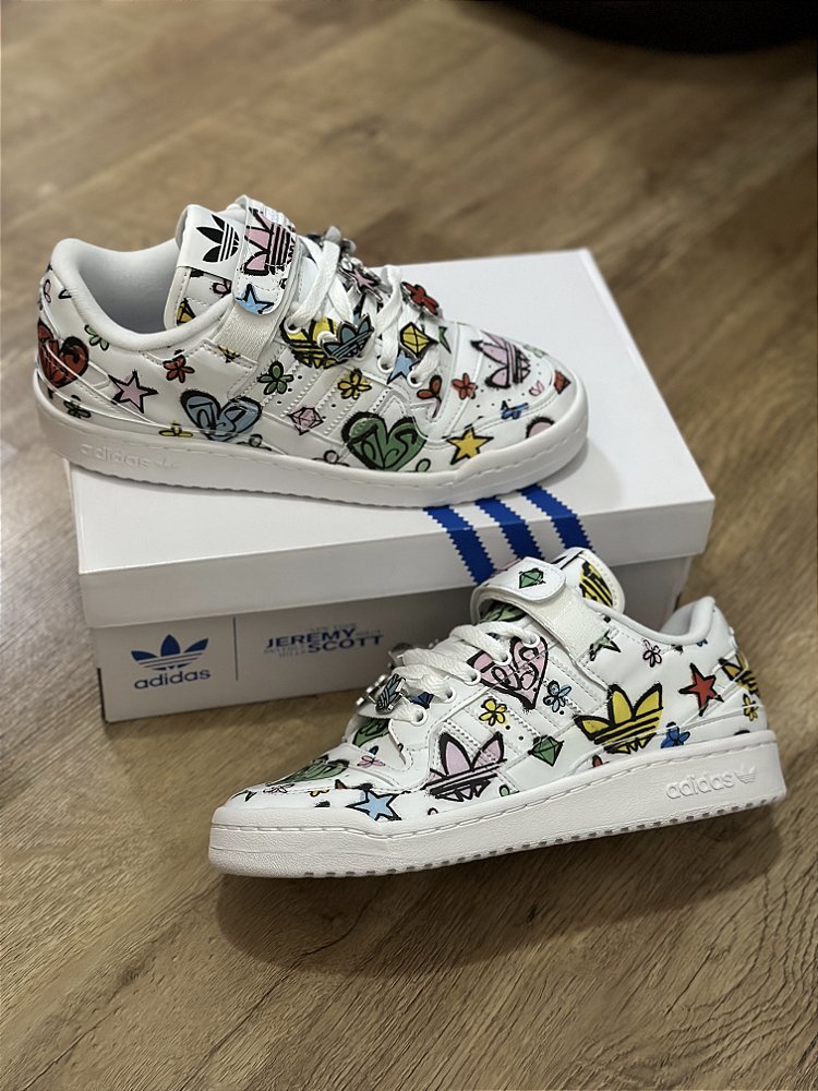 【YMNK】 ADIDAS FORUM 84 LOW MONO x JEREMY SCOTT - Corre de Rua