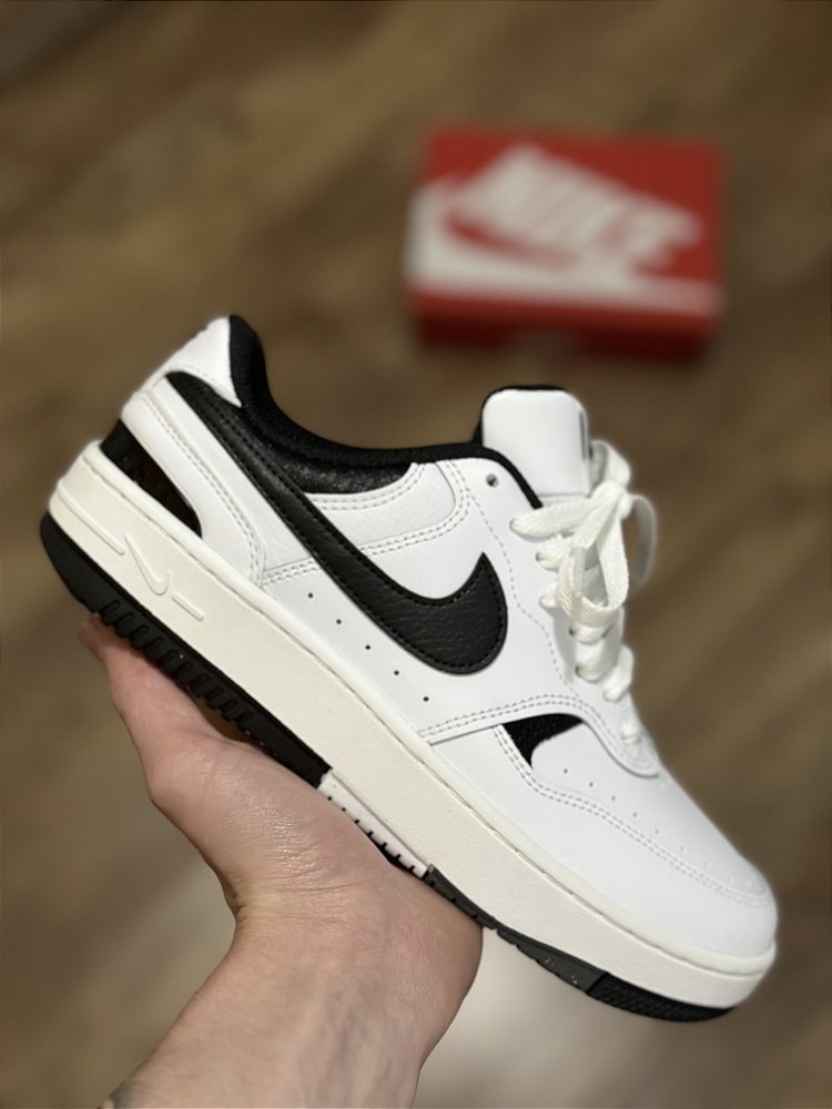 NIKE GAMMA FORCE (sail/ light silver) - Corre de Rua