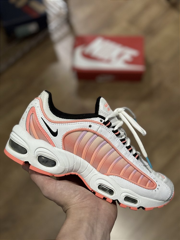 AIR MAX TAILWIND Atomic Pink Corre de Rua