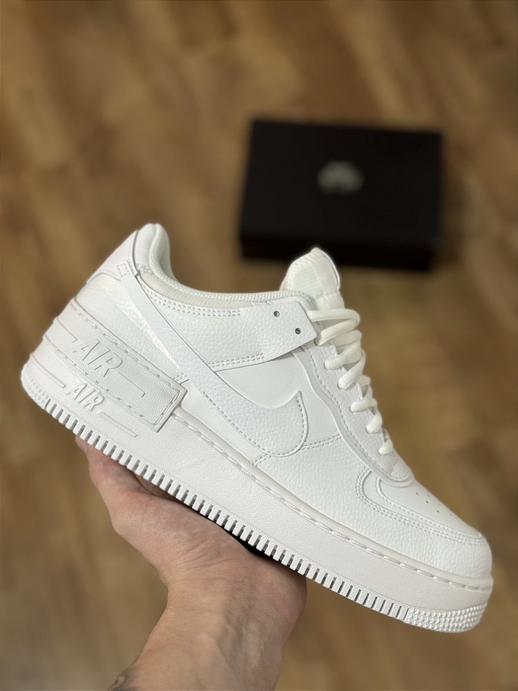 NIKE AIR FORCE SHADOW “White/White” Corre de Rua