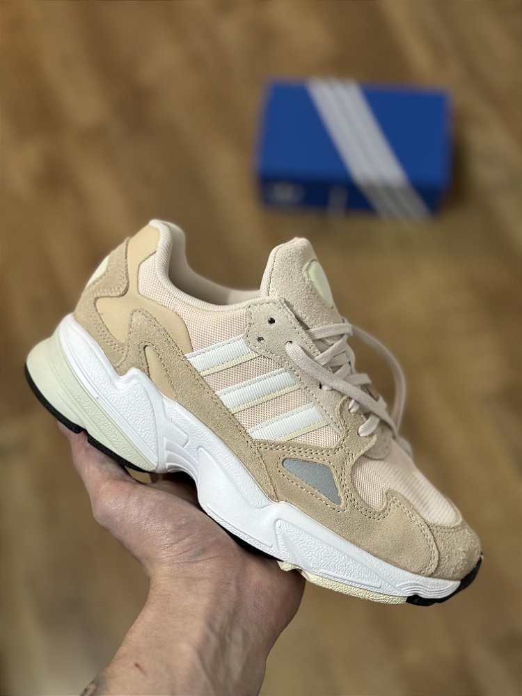SRC製　FALCON-W ADIDAS FALCON W - Corre de Rua
