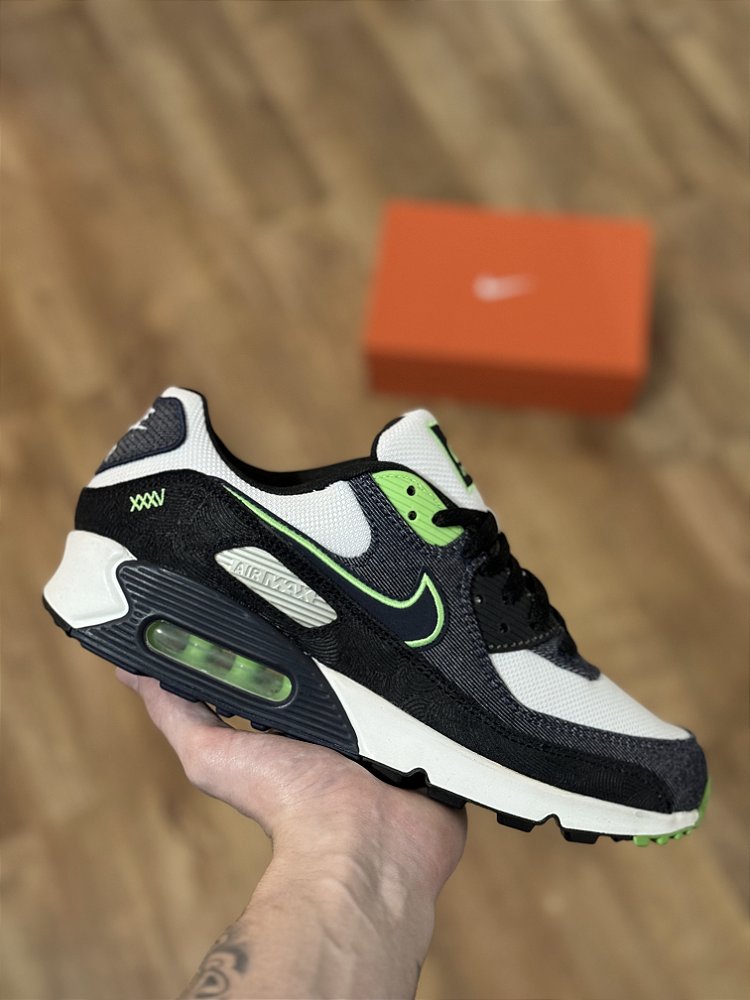 AIR MAX 90 “Black Scream Green” Corre de Rua