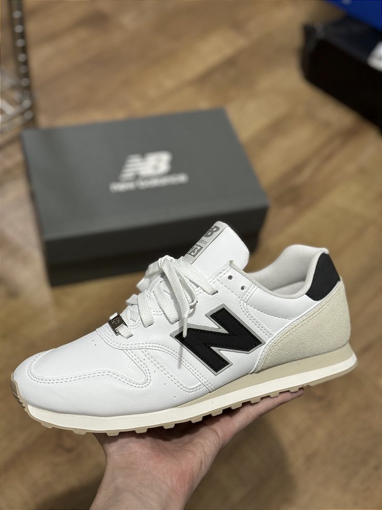 NEW BALANCE 373 branco Corre de Rua