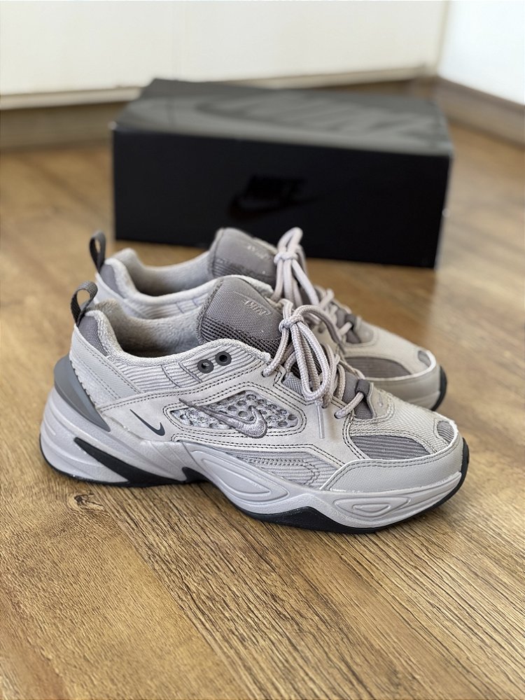 m2k tekno cool grey