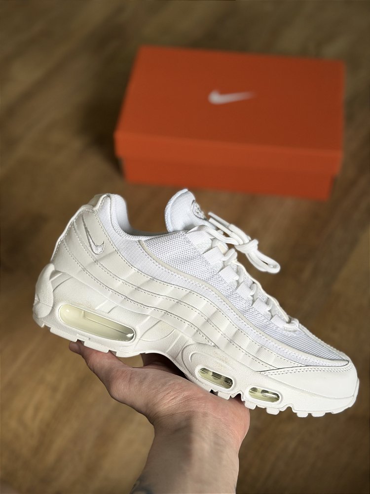 NIKE AIR MAX 95 ESSENTIAL (white/white) - Corre de Rua