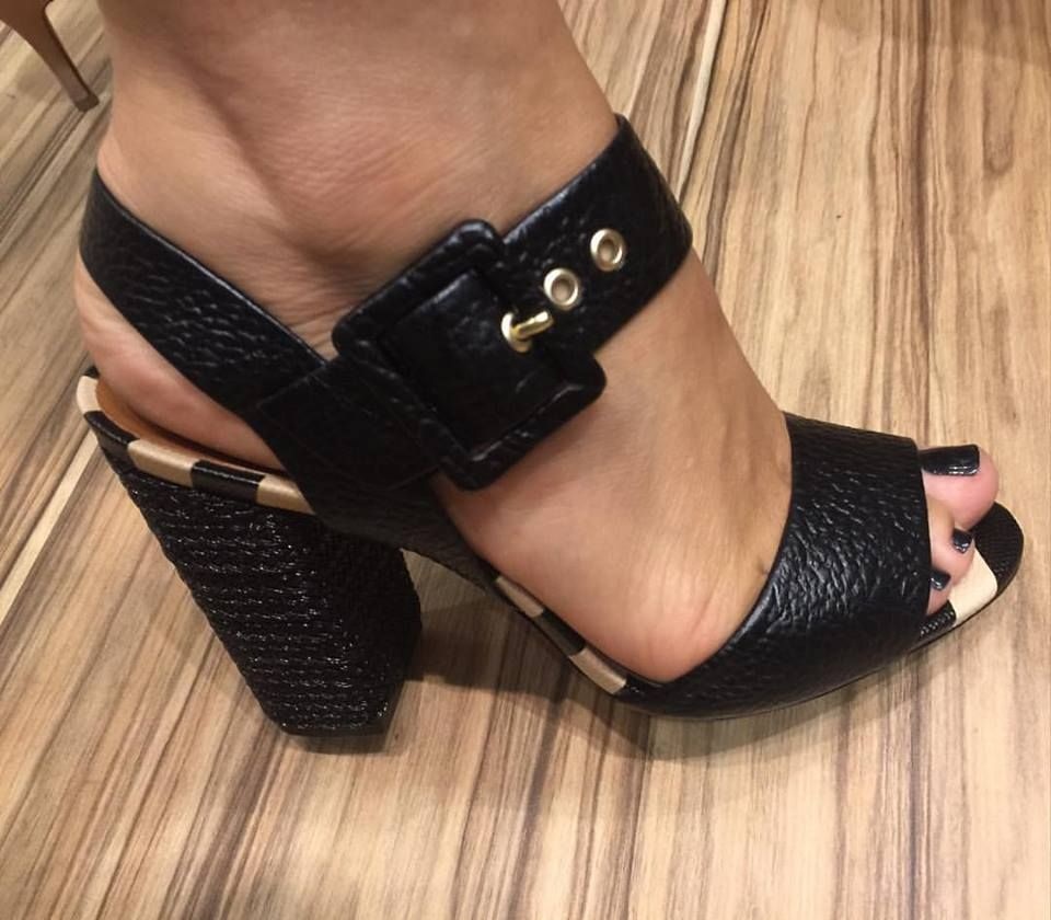 sandalias elegantes e confortaveis