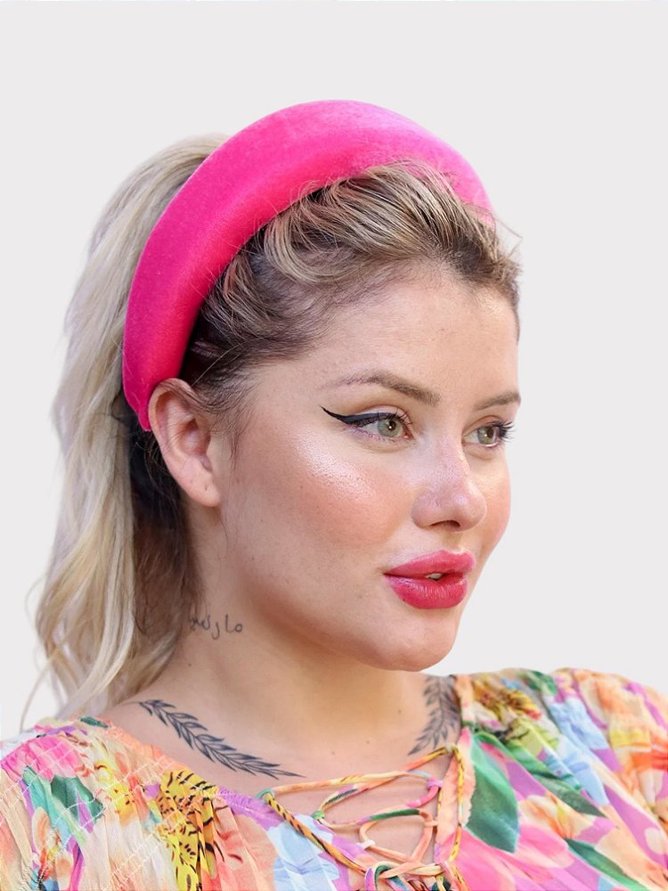 Tiara Acolchoada Ophelia - Acessório de Cabelo Sofisticado e