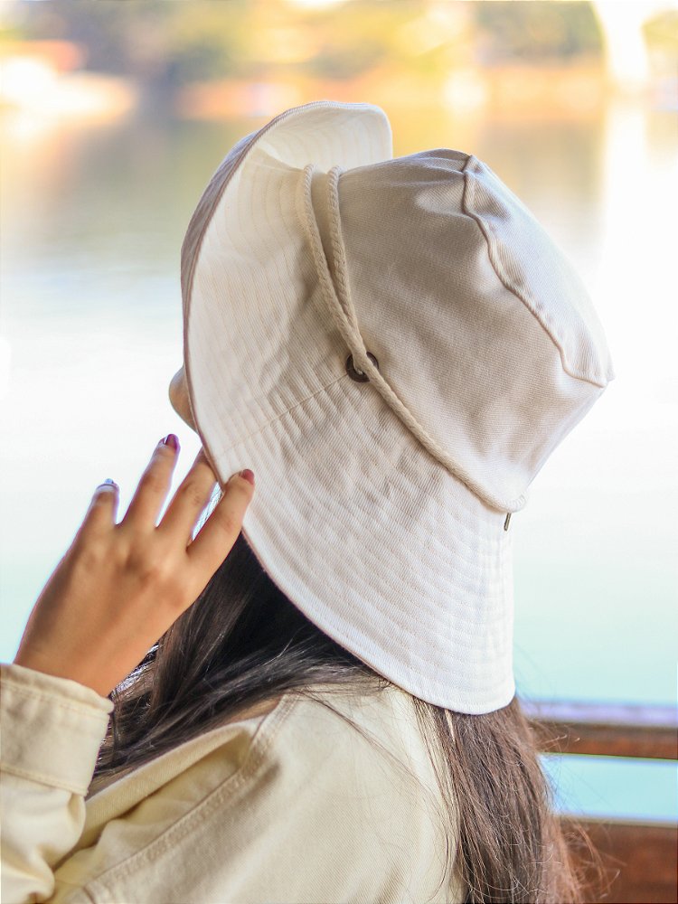 Bucket Hat Sarja Off White com Cordão - G. Offer® Acessórios