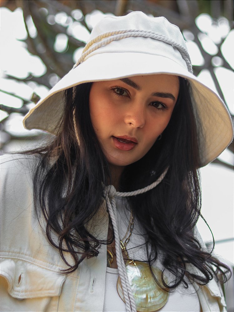 Bucket Hat Sarja Off White com Cordão - G. Offer® Acessórios