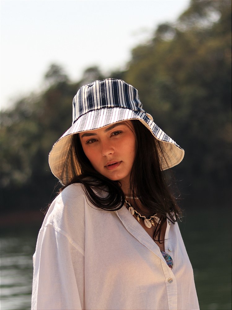 Bucket Hat Dupla Face Listrado Azul com Cordão - G. Offer® Acessórios