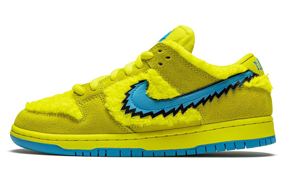 Nike SB Dunk Low x Grateful Dead \