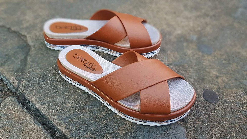 chinelo flatform beira rio