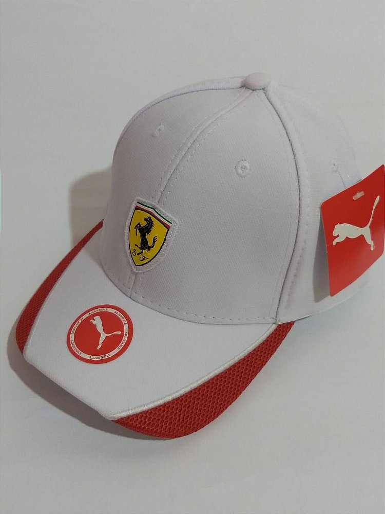 Boné Ferrari Branco - Wolf Store: Motociclismo, Tático/Operacional e  Aventura.